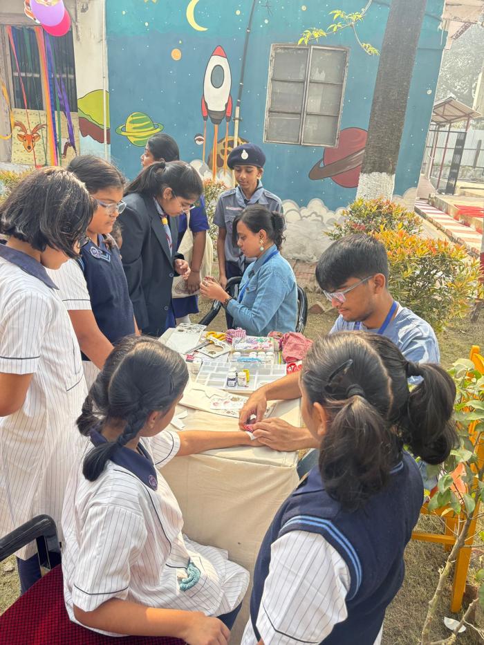 Visit to Asha School Winter Carnival_4