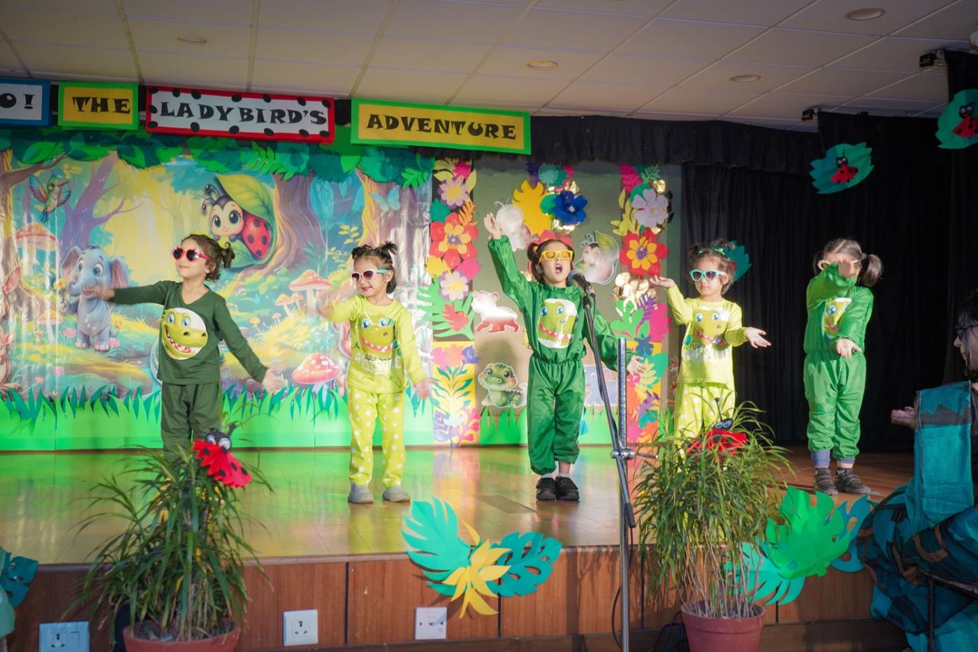 A-tishoo! The Ladybird’s Adventure_6